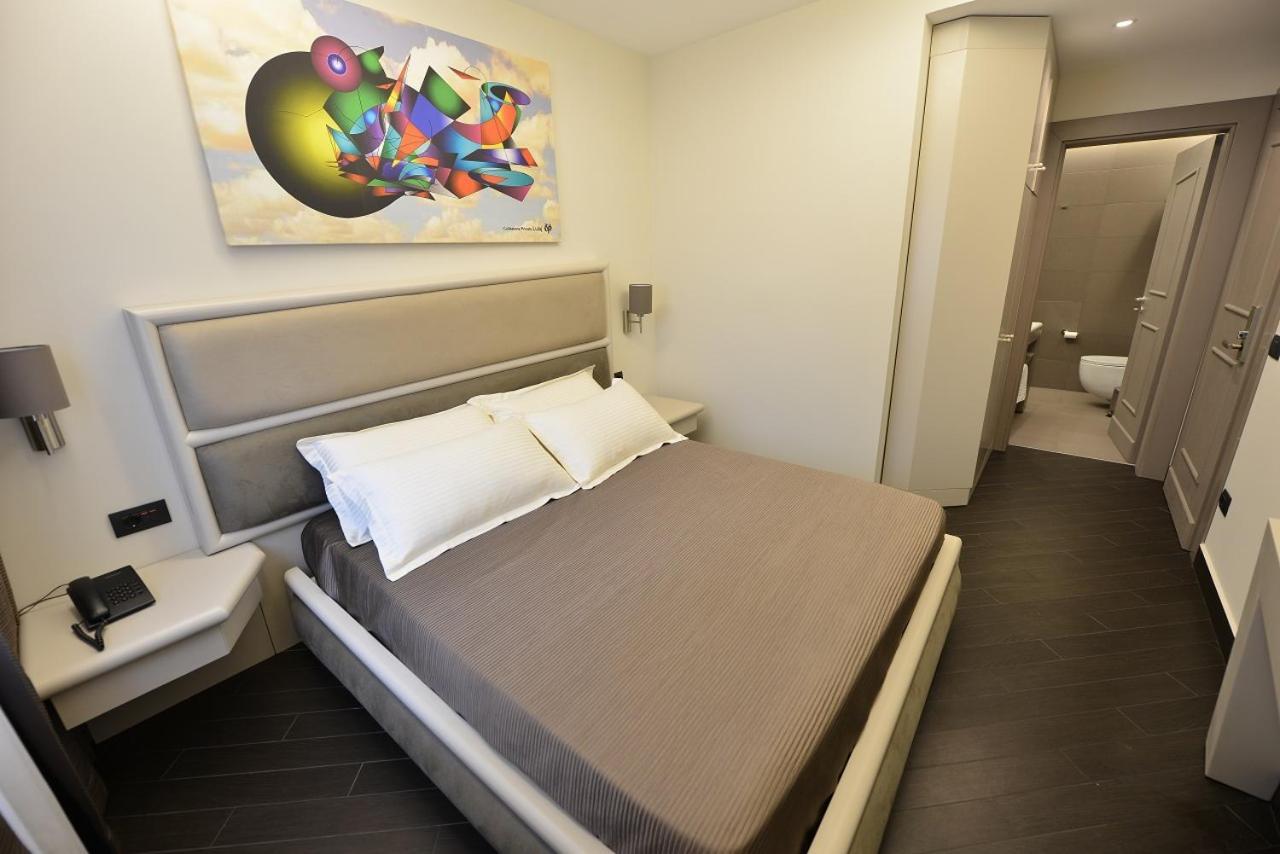 Petit Hotel Elita Shkodër Dış mekan fotoğraf