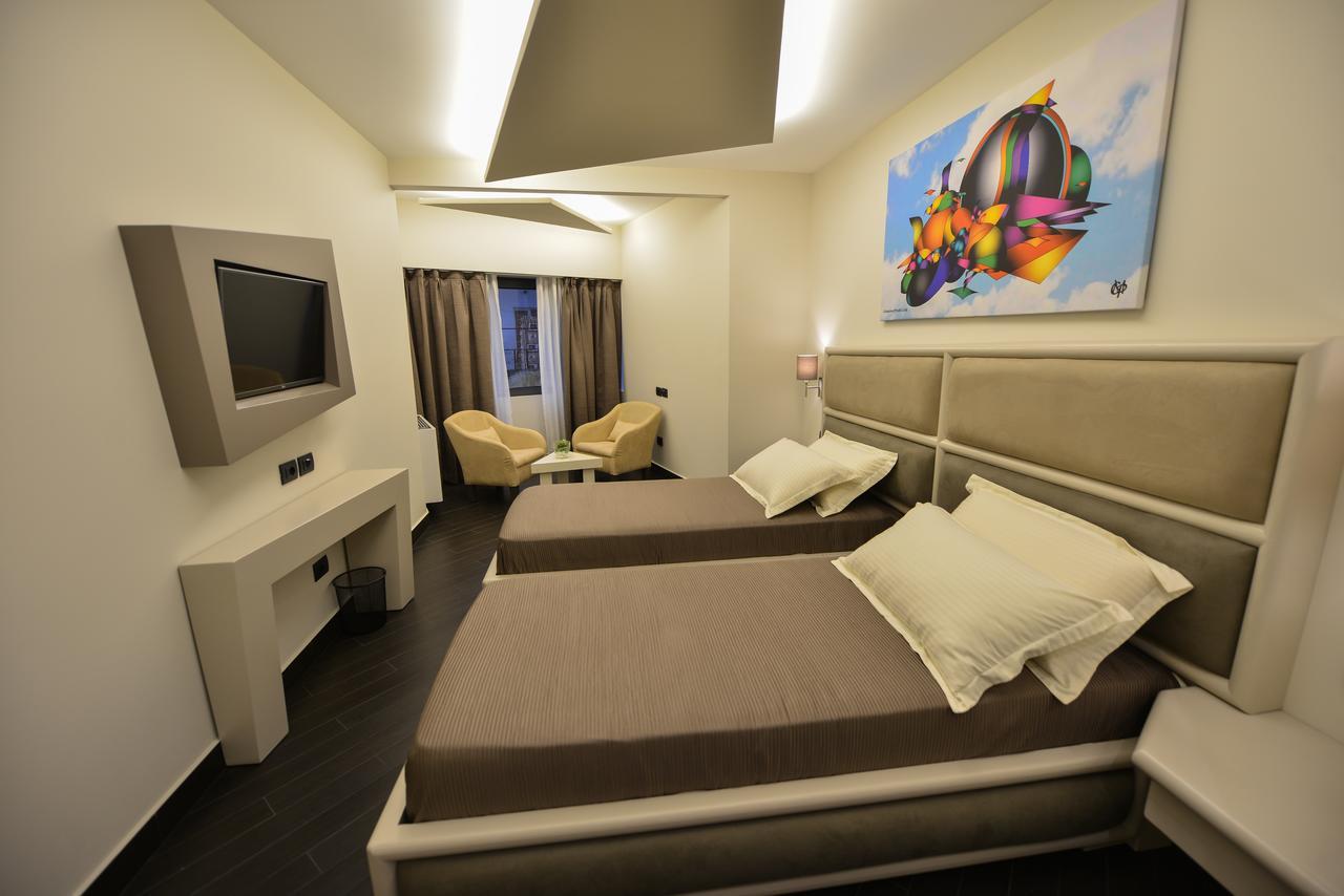 Petit Hotel Elita Shkodër Dış mekan fotoğraf