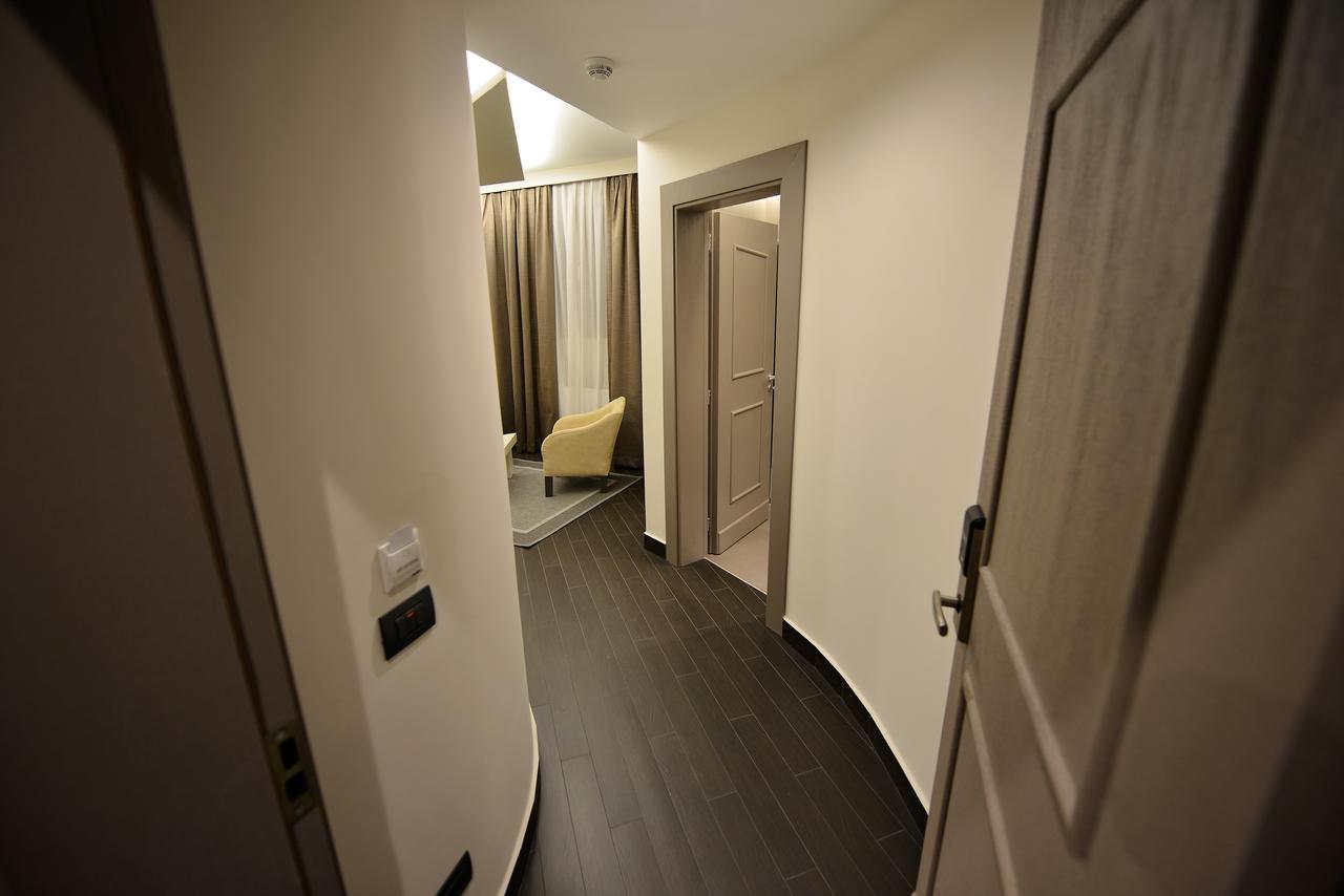 Petit Hotel Elita Shkodër Dış mekan fotoğraf