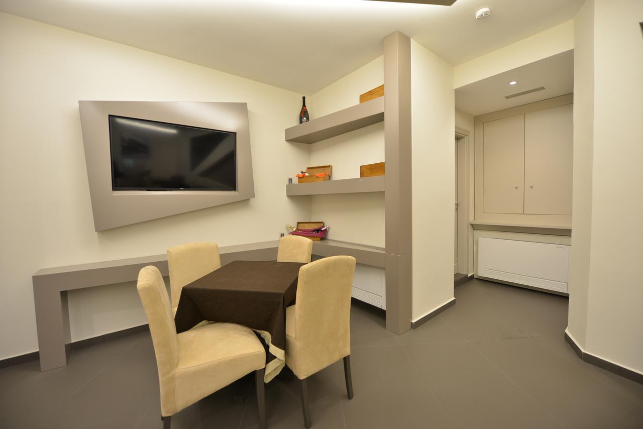 Petit Hotel Elita Shkodër Dış mekan fotoğraf