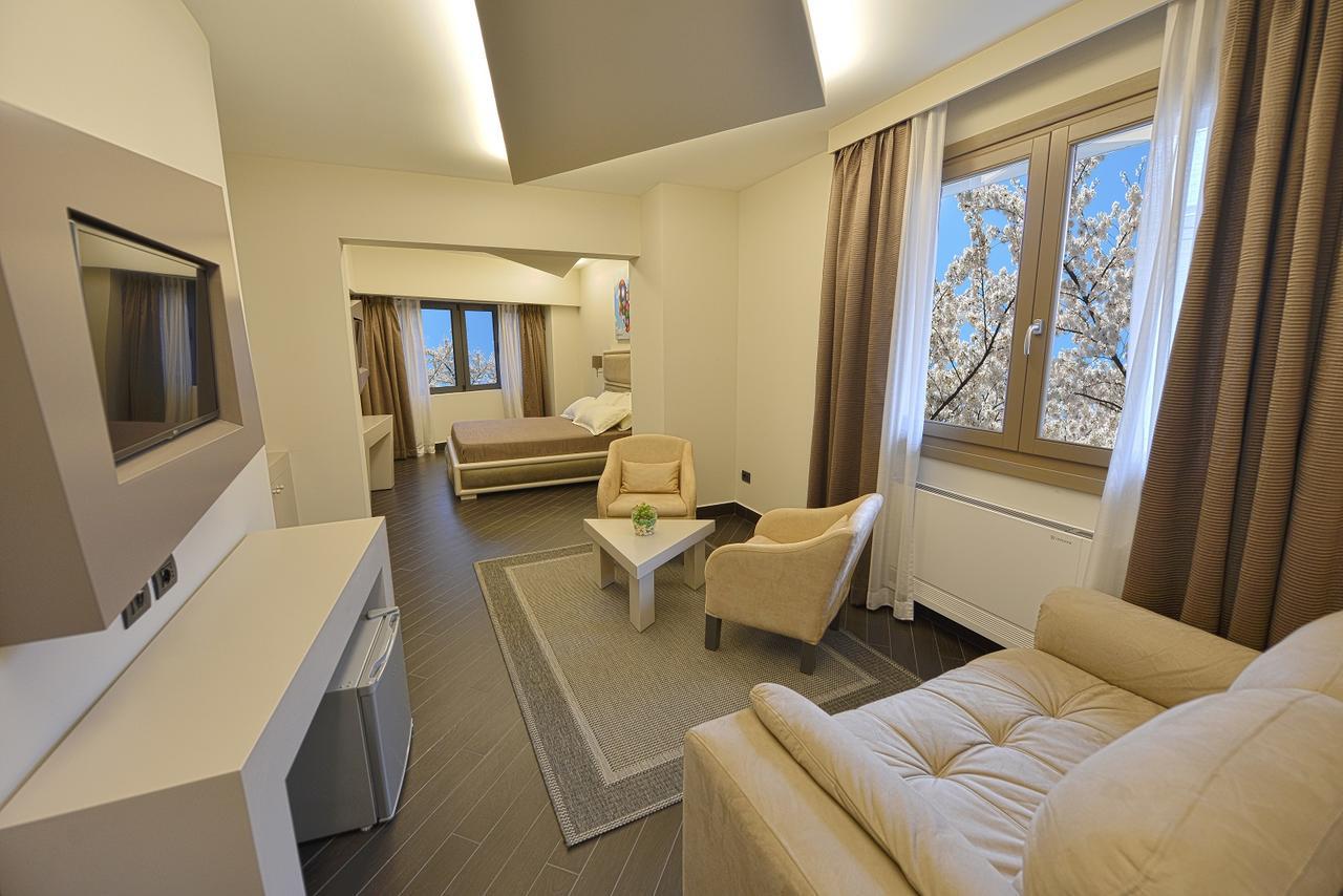 Petit Hotel Elita Shkodër Dış mekan fotoğraf